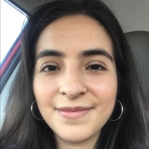 Meet your Posher, Sandra